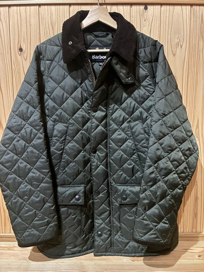 試着のみ❗️Barbour バブアー　ビデイル キルティングジャケット Barbour】キルティングジャケットもバブアーを！「ビデイルSL」の
